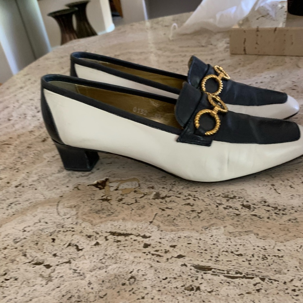 Designer  Mondi shoes